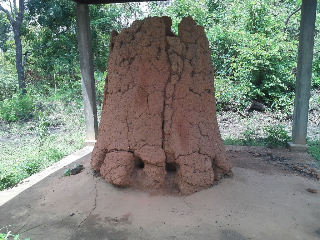 Les hauts fourneaux de Bassar & Bandjéli - Togo