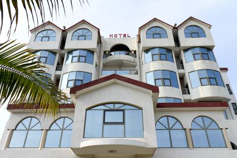  Hôtel Sancta Maria - Lomé Togo 